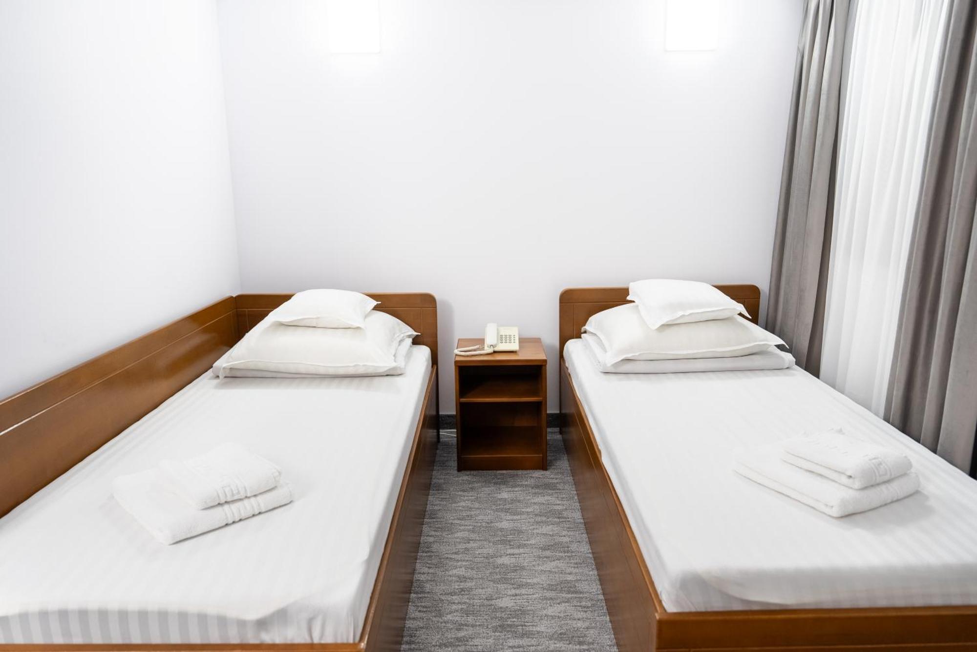 Hotel Casa De Piatra Шкея Экстерьер фото